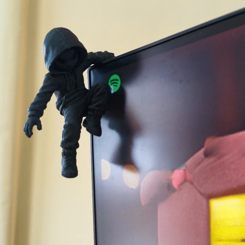 Climb Hoodie Alien Mini Statue - Retro Gaming Desk avaliação e preço